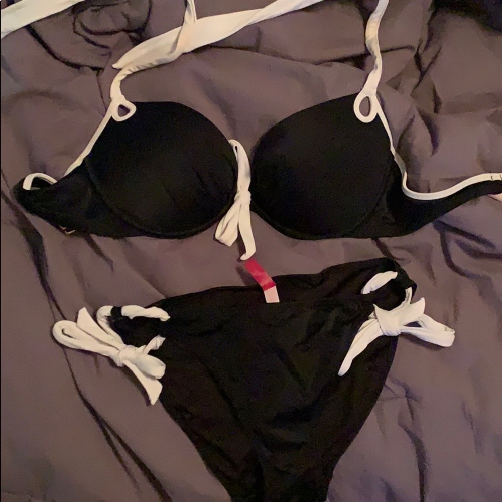 Sexy VS black and white push-up bikini!